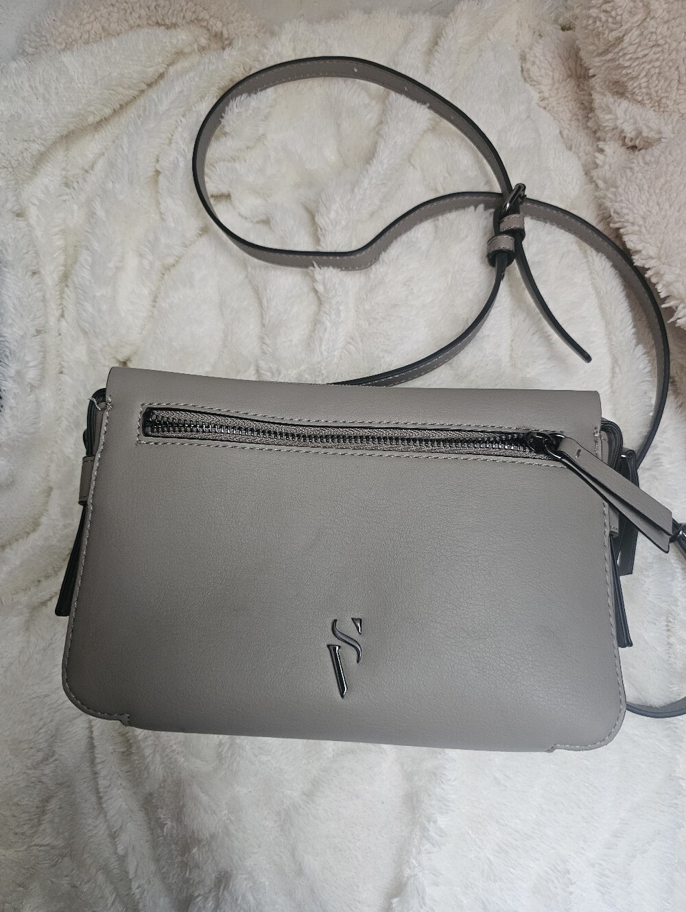 Simply Vera By Vera Wang Crossbody Bag